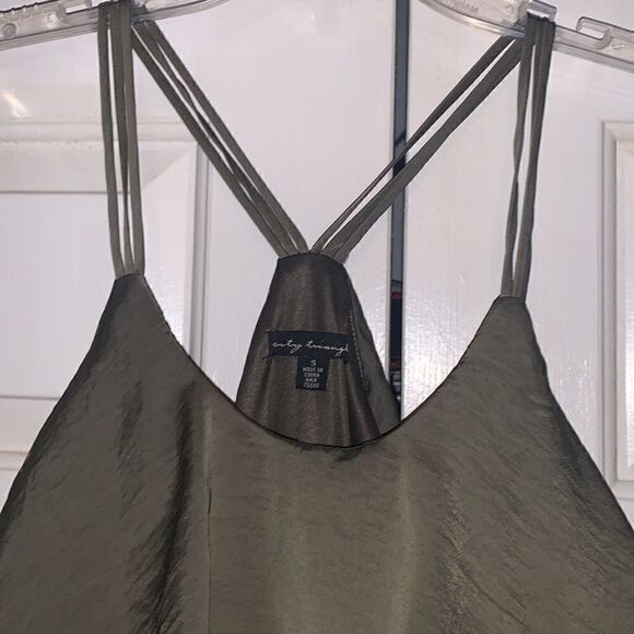 Juniors dress size small  - Picture 2 of 10